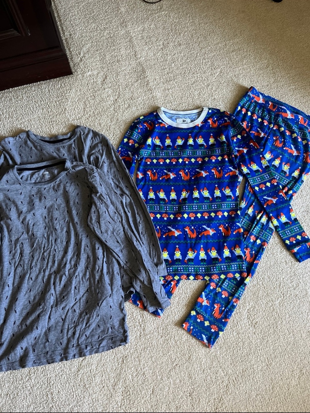 Boys size 14 Pajama Set with bonus NWOT long sleeve tees
